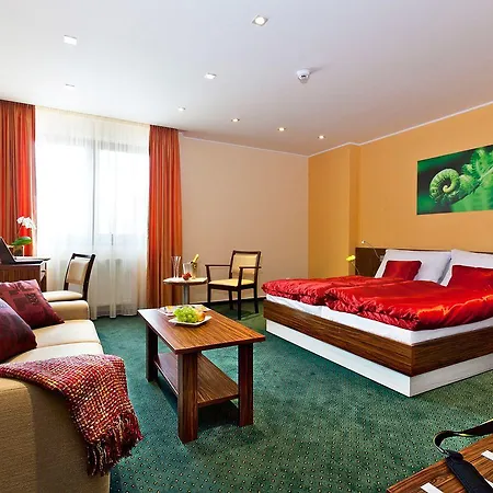 Viktor 3* Братислава