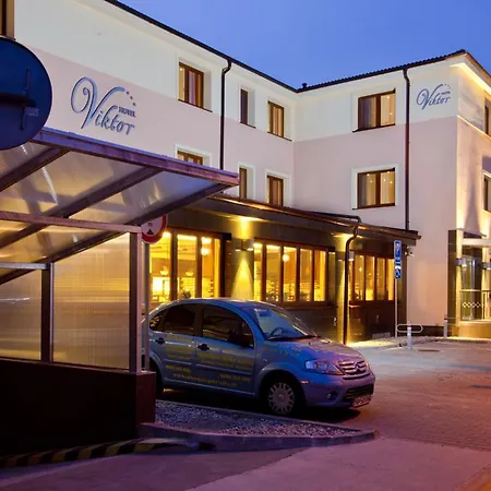 Viktor Hotel